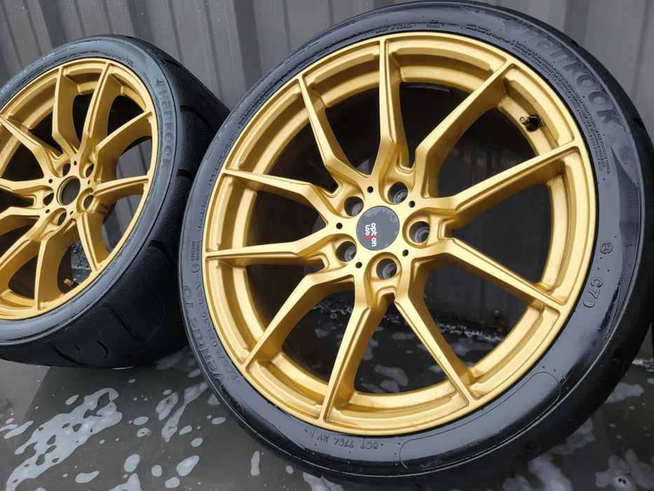 Used set of Option Lap R716 in Top Secret Gold. 18x9.5 +35