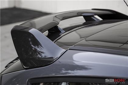 Ford Focus MK3 Spoiler Gloss Black ST Style – Carbon Accents